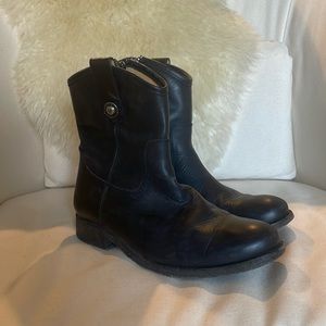 Frye Melissa Short Button Boots 7.5 Black